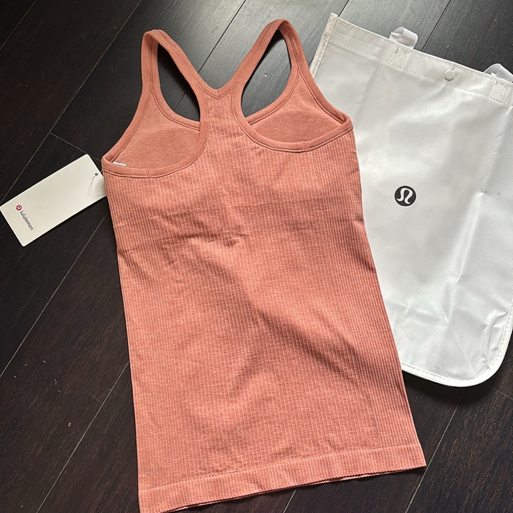 Lululemon EBB TO STEEET TANK IN PINK SAVANNAH SZ 6 NWT - Picture 2 of 6